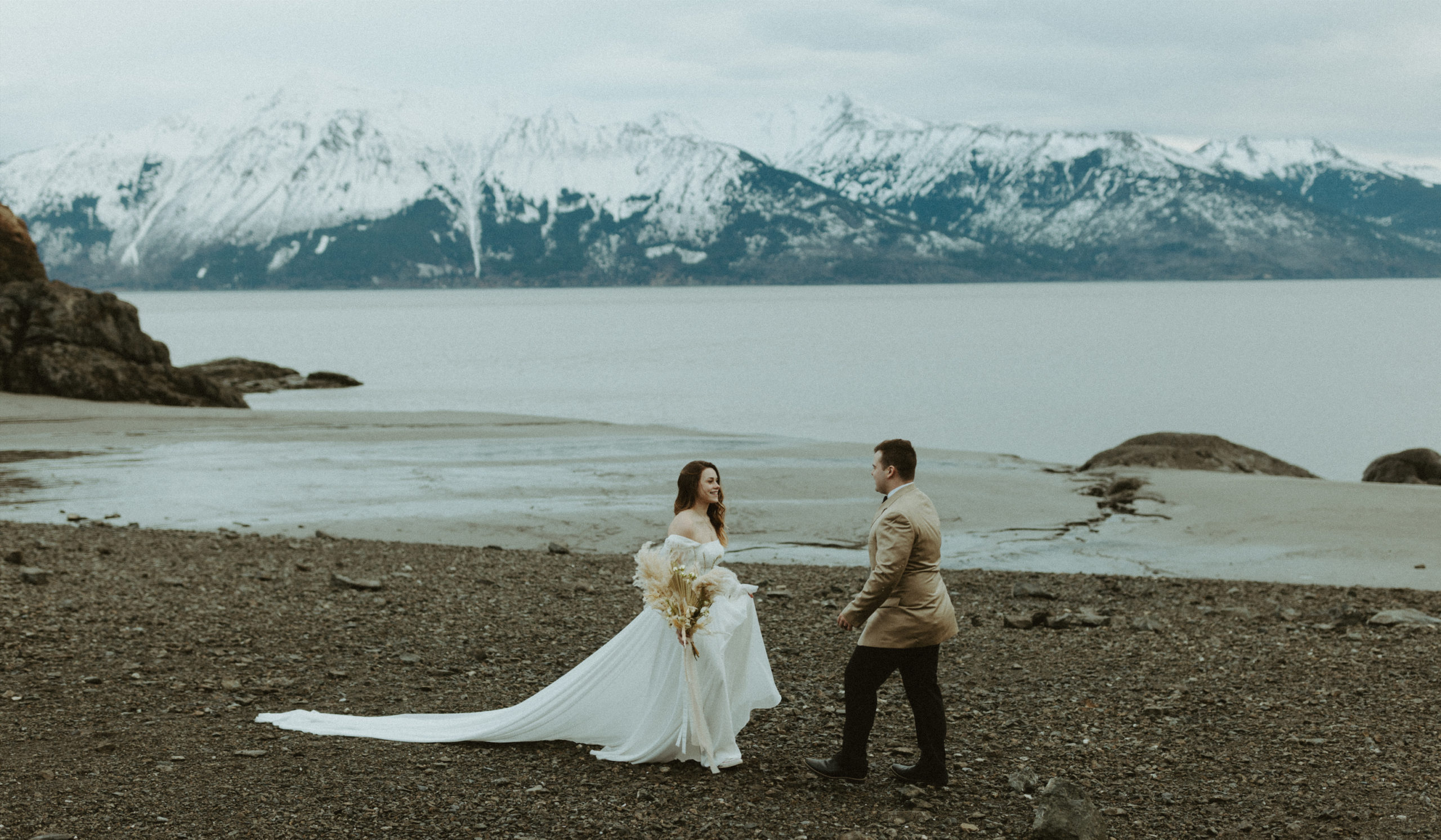 Best places to elope in Alaska