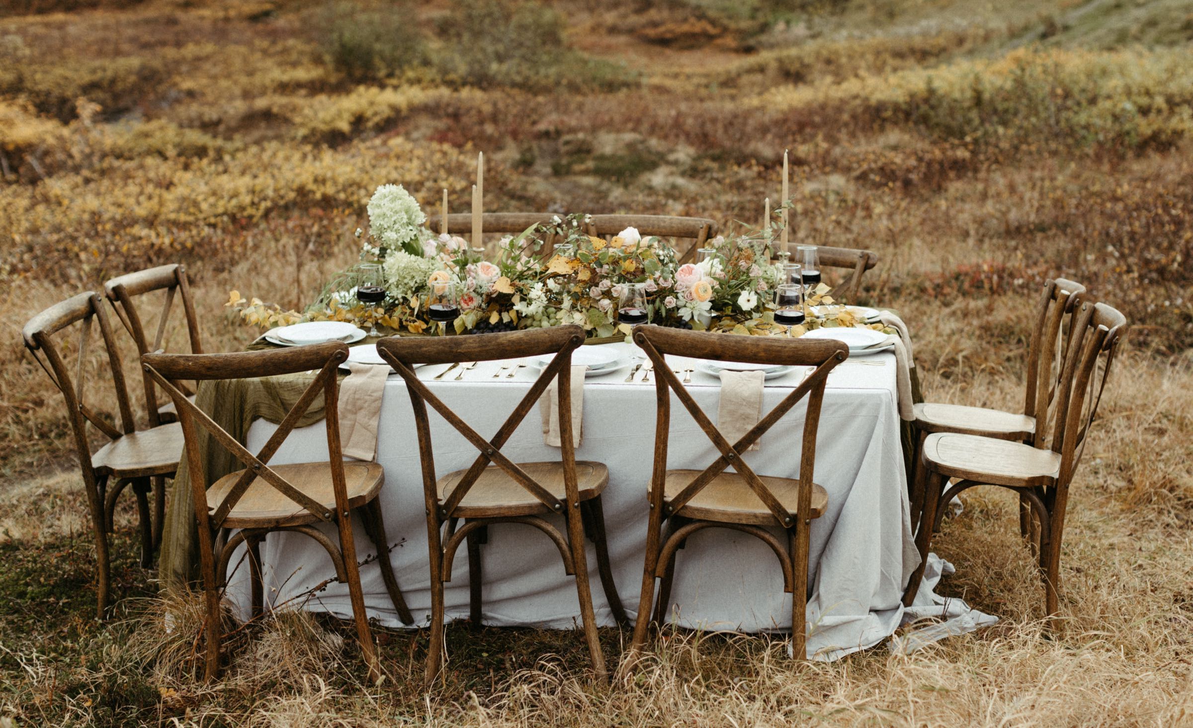 a wedding table setting from an Alaska wedding day