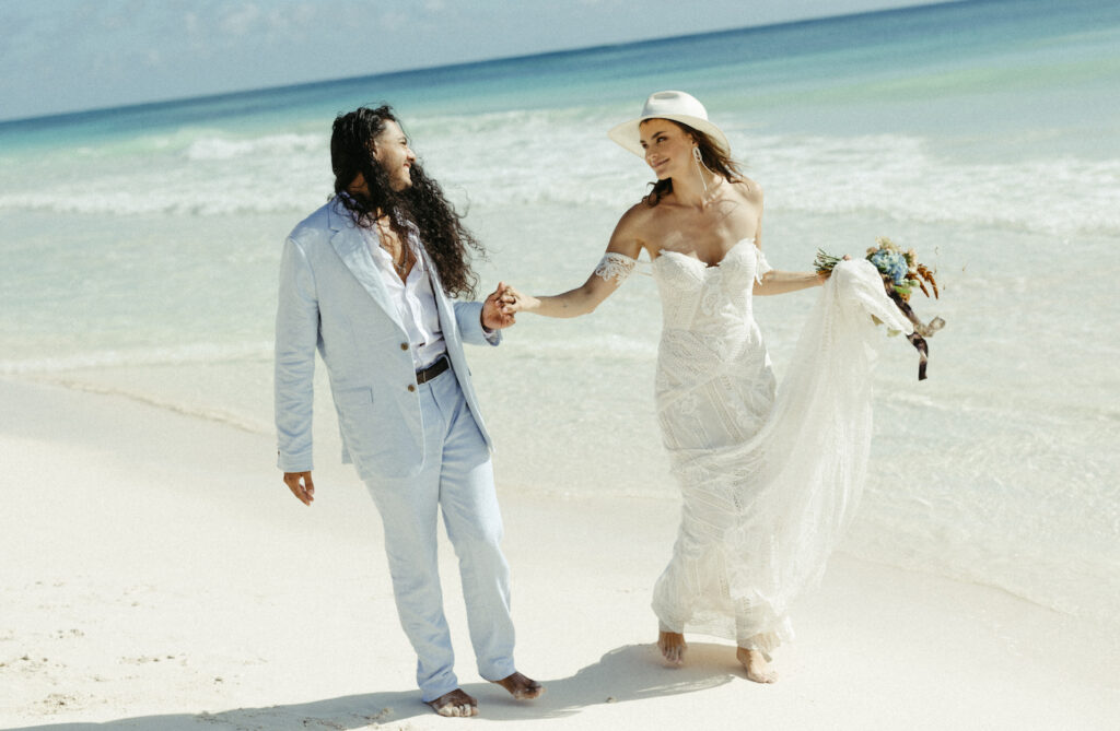 Couple eloping on the beach in Tulum, Mexico
